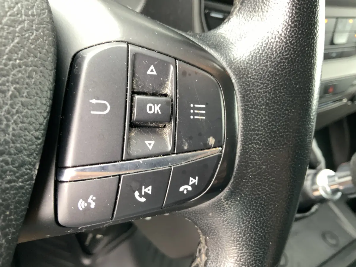 280 2.0 TDCI L1H1 Trend airco Cruise 3 Zits Scherm Trekhaak 2500 kg Euro 6
