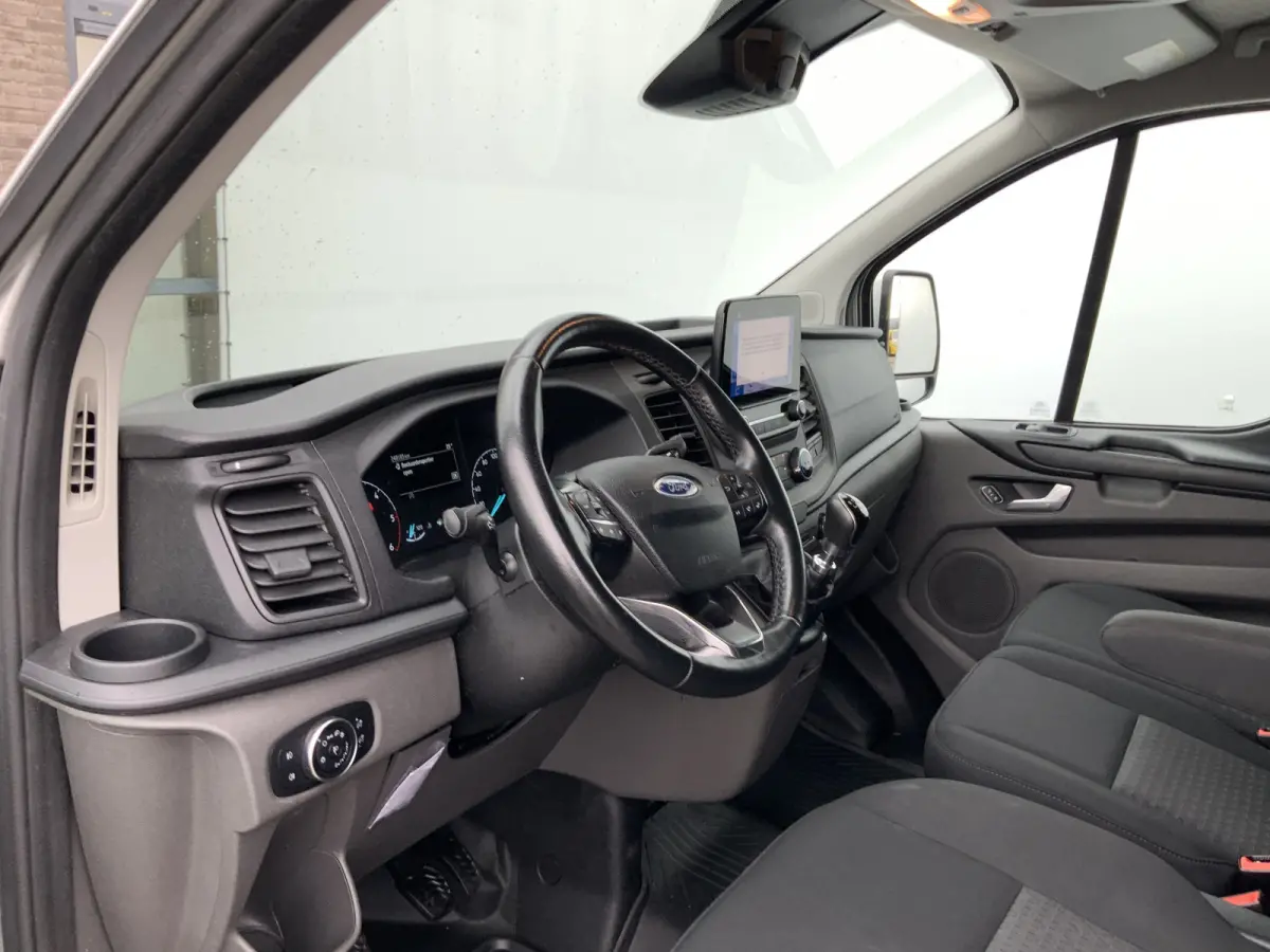 280 2.0 TDCI L1H1 Trend airco Cruise 3 Zits Scherm Trekhaak 2500 kg Euro 6