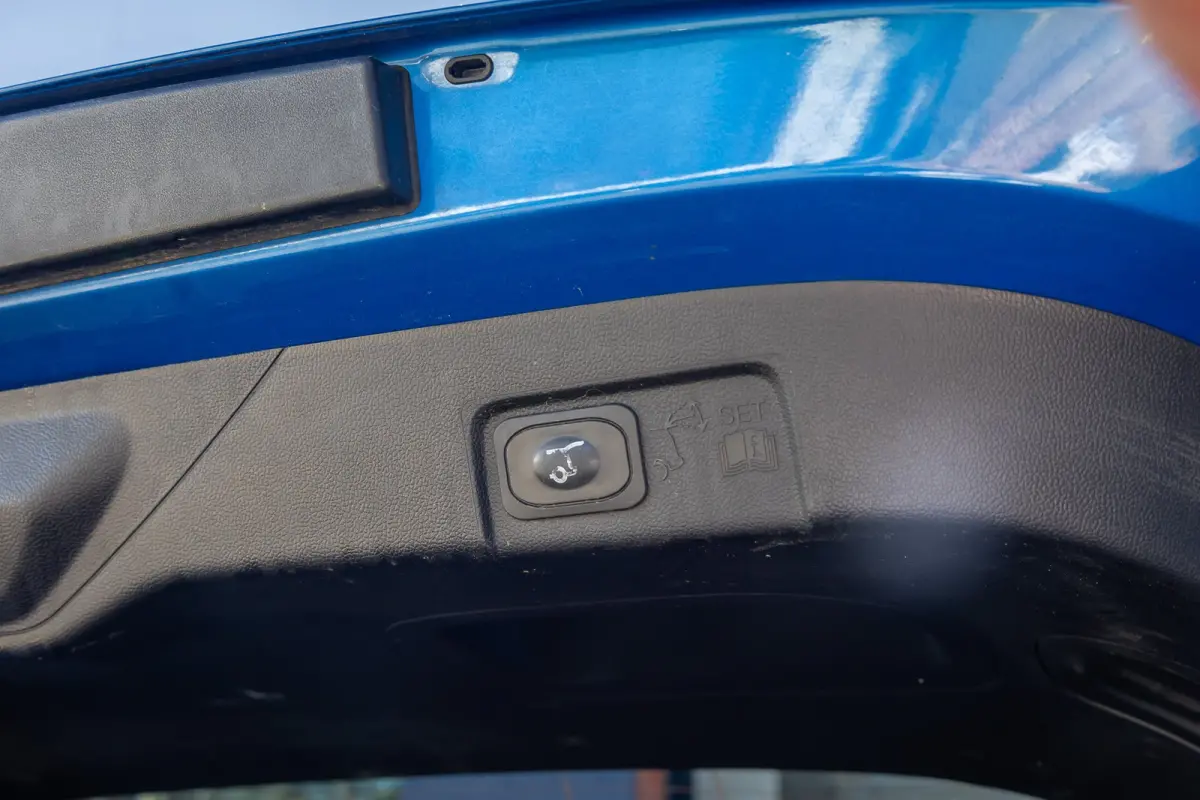 1.0 EcoBoost ST-Line Vignale 155PK | Pano | Stuur/stoel/voorruit verwarming | Cruise adaptief | B&O audio | Camera | Digitaal dashboard | Elektrisch bedienbare achterklep | Keyless | Achteru