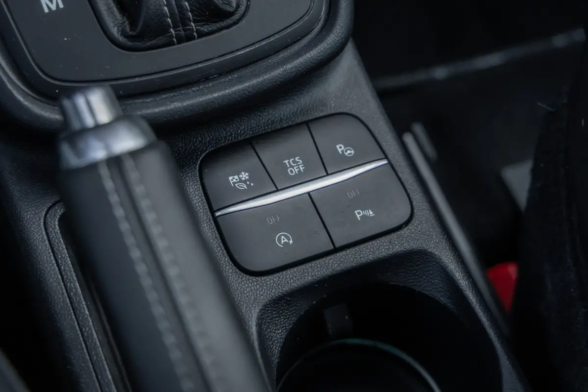 1.0 EcoBoost ST-Line Vignale 155PK | Pano | Stuur/stoel/voorruit verwarming | Cruise adaptief | B&O audio | Camera | Digitaal dashboard | Elektrisch bedienbare achterklep | Keyless | Achteru