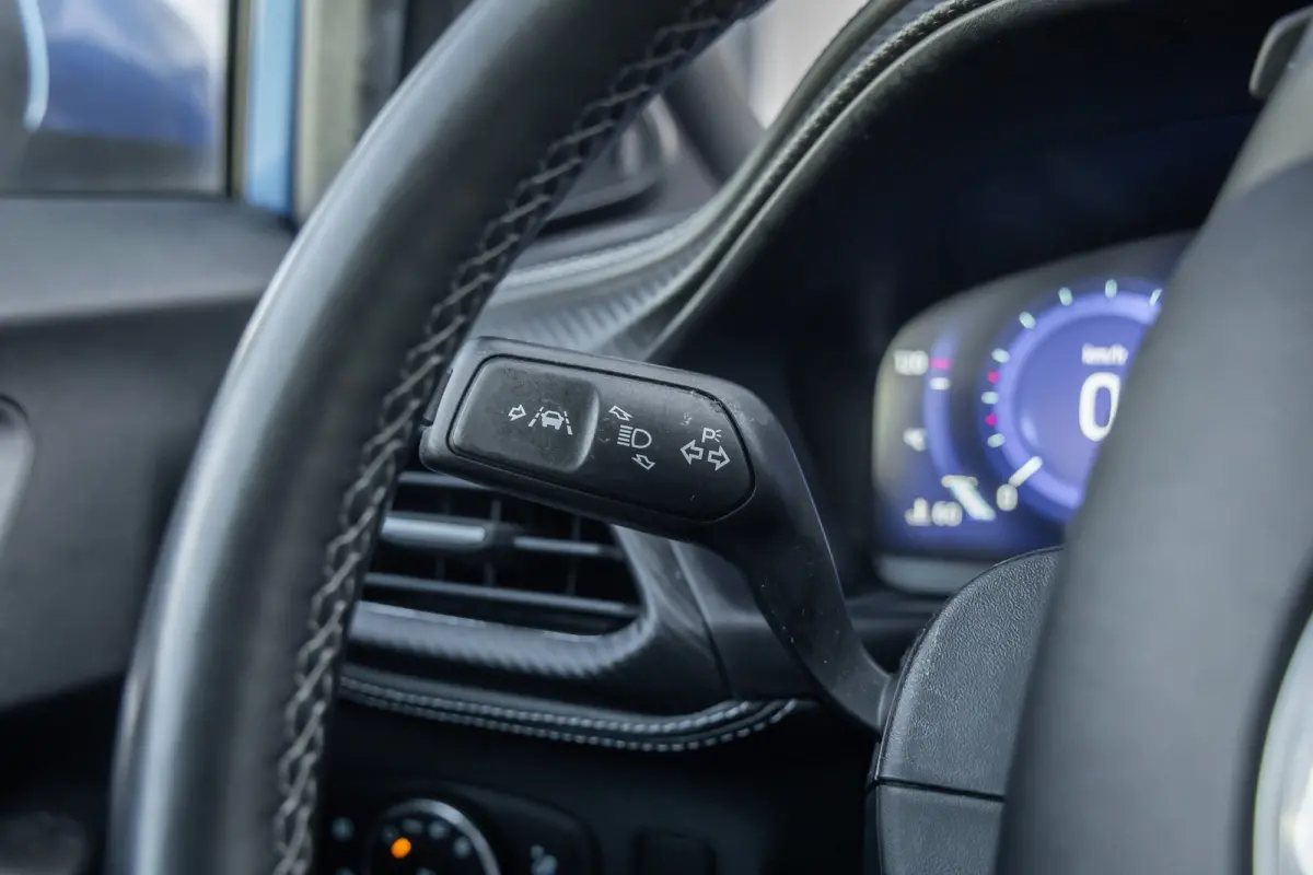 1.0 EcoBoost ST-Line Vignale 155PK | Pano | Stuur/stoel/voorruit verwarming | Cruise adaptief | B&O audio | Camera | Digitaal dashboard | Elektrisch bedienbare achterklep | Keyless | Achteru