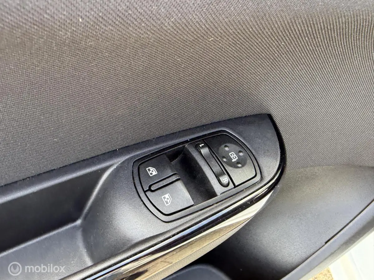1.2-16V Active Edition AIRCO 5DRS NW APK airco