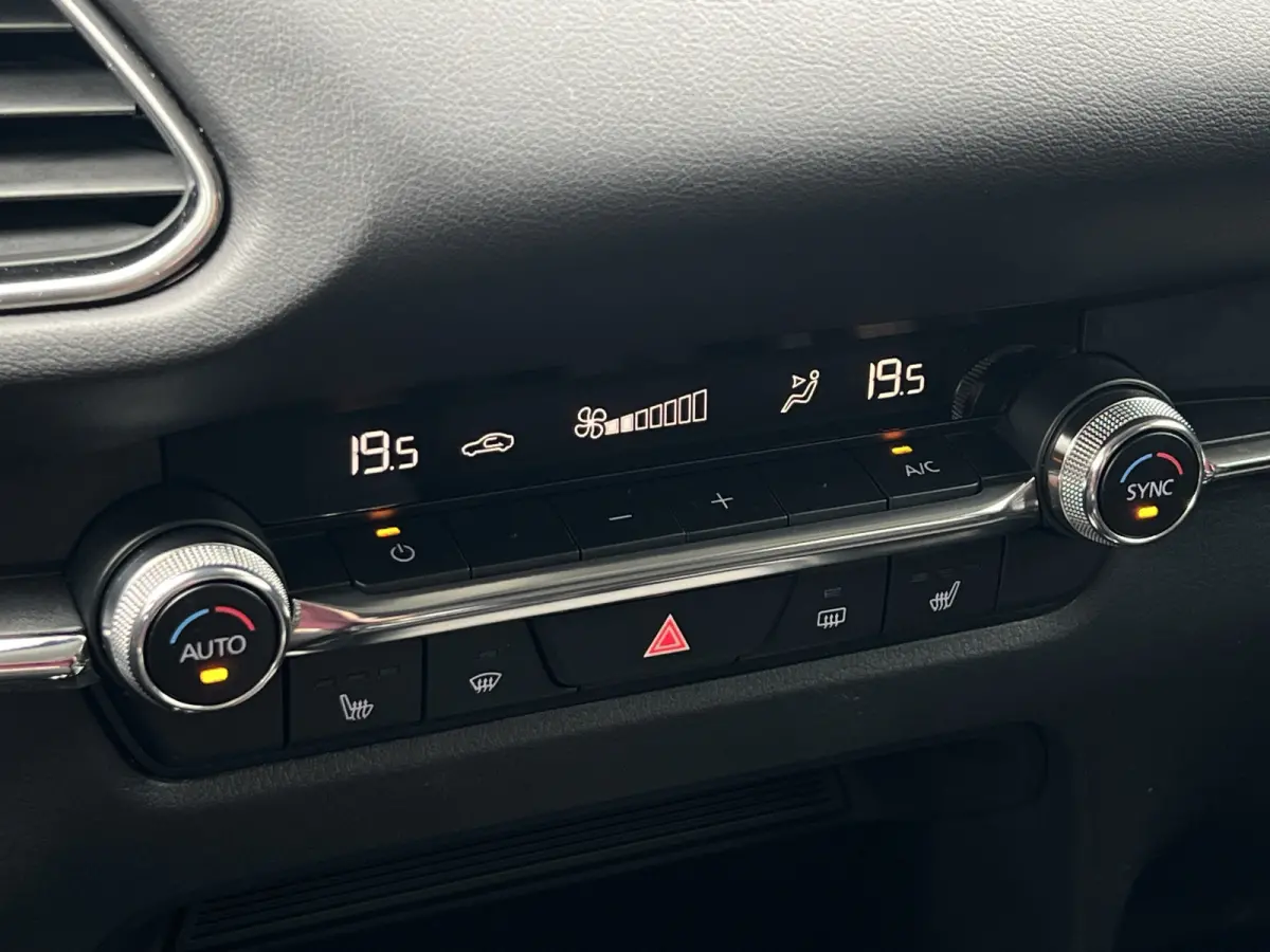 2.0 e-SkyActiv-G M Hybrid Sportive | Navi | Camera | ACC | LED