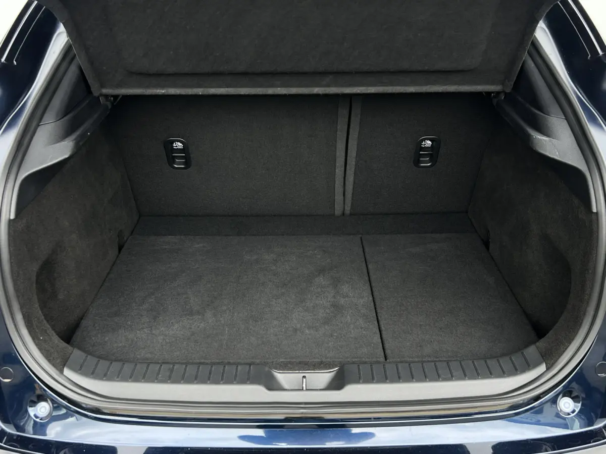 2.0 e-SkyActiv-G M Hybrid Sportive | Navi | Camera | ACC | LED