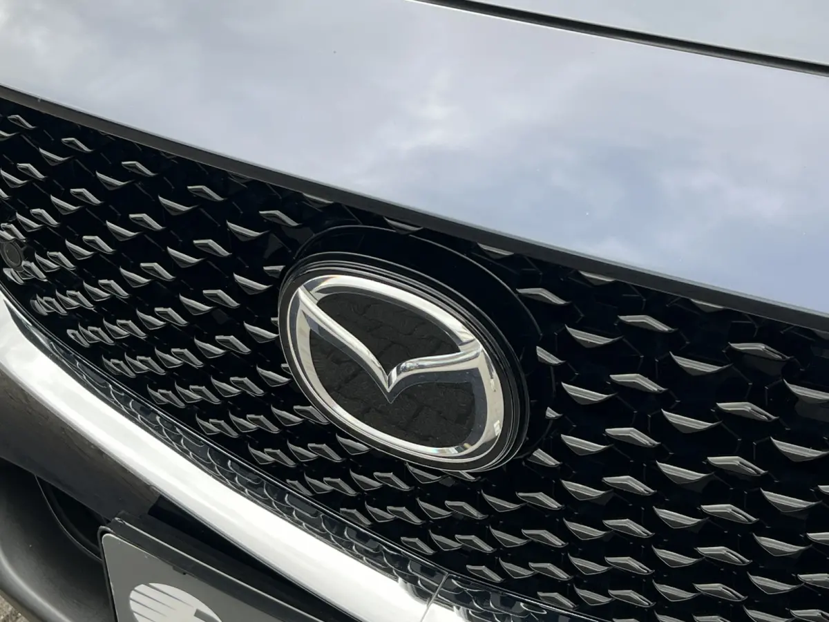 2.0 e-SkyActiv-G M Hybrid Sportive | Navi | Camera | ACC | LED