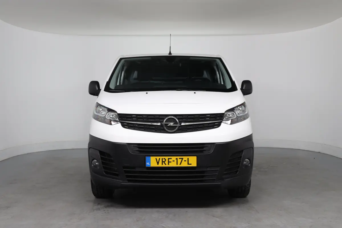 1.5 CDTI L2H1 Edition | Camera | Parkeersensoren | Navigatie | Apple Carplay & Android Auto | Cruise Control | Airco |