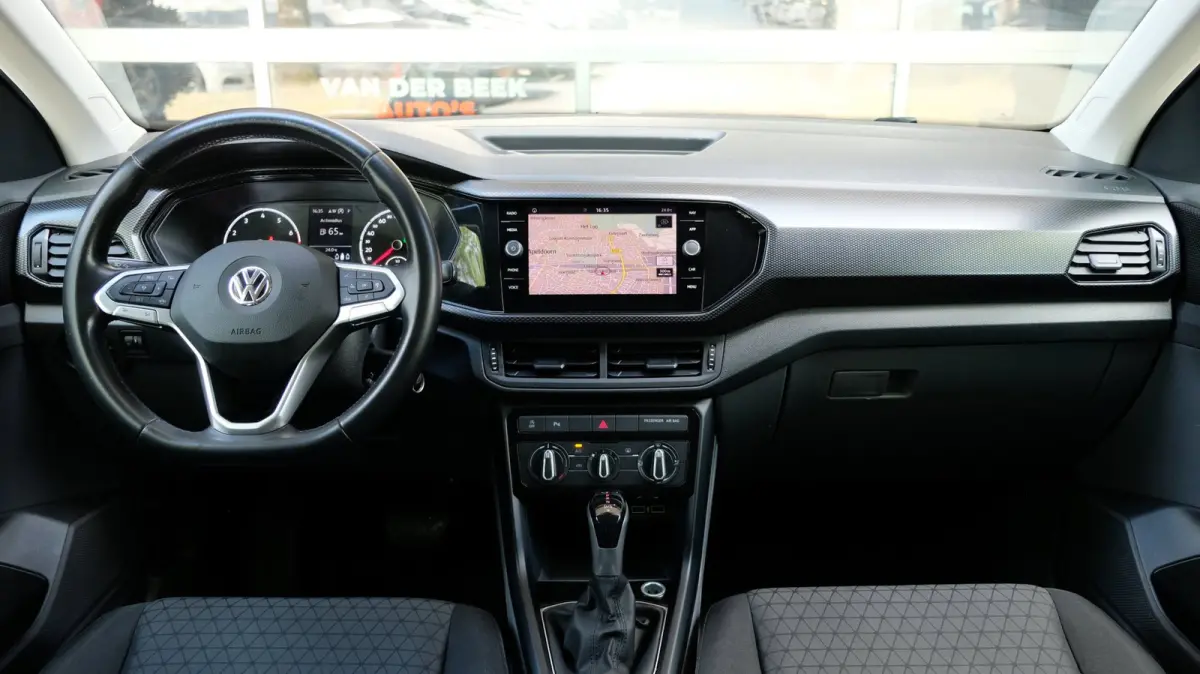 1.0 TSI Style 116PK ACC DSG CARPLAY CAMERA TREKHAAK