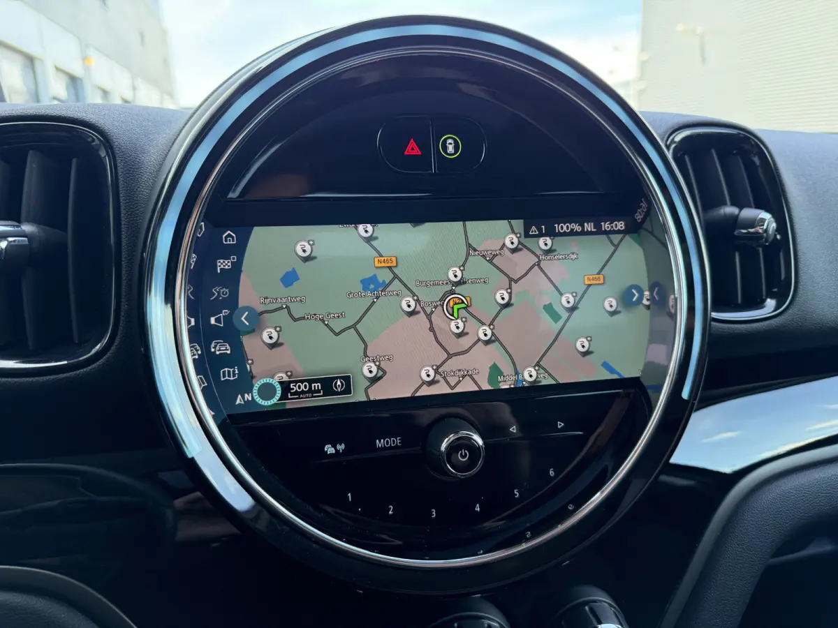 2.0 Cooper SE ALL4 Pano/Leder/H&K/Camera