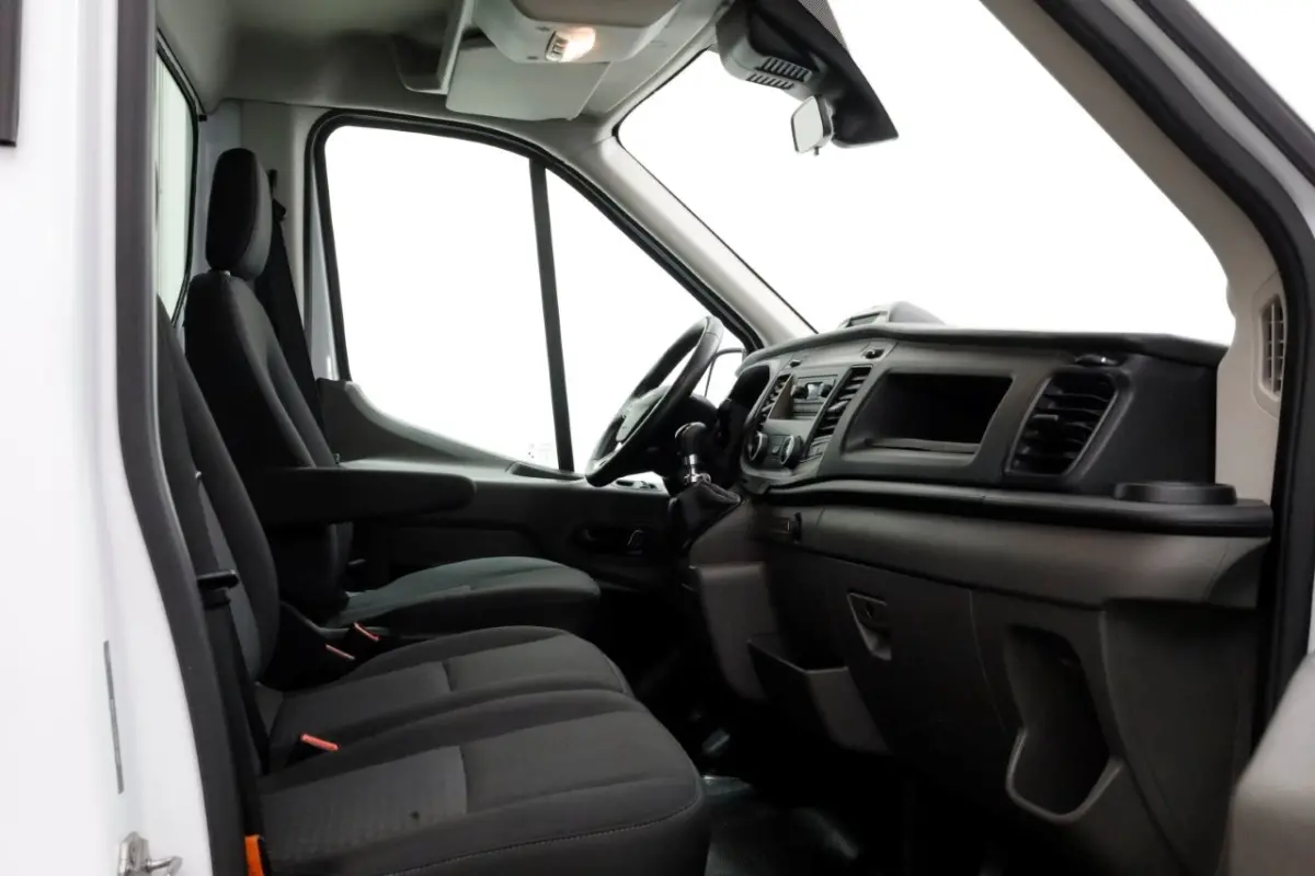 350 2.0 TDCI 130pk RWD Trend Bakwagen met laadklep 01-2024