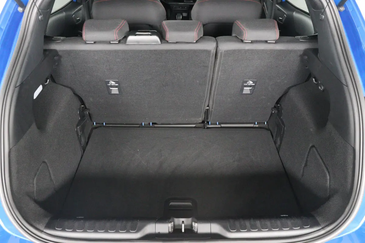 1.0 EcoBoost ST-Line | Automaat! | Winterpack | LED | Camera | Clima | Navi | Keyless | DAB | Parkeersensoren | Lichtmetalen Velgen