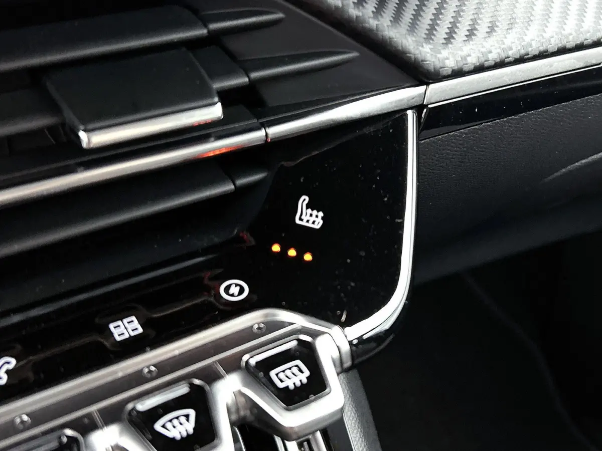 EV Blue Lease Allure 50 kWh | Navigatie | ACCU 90% | Apple Carplay/Android Auto | Climate Control |