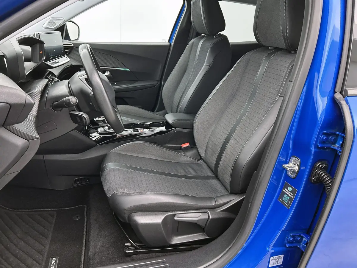EV Blue Lease Allure 50 kWh | Navigatie | ACCU 90% | Apple Carplay/Android Auto | Climate Control |