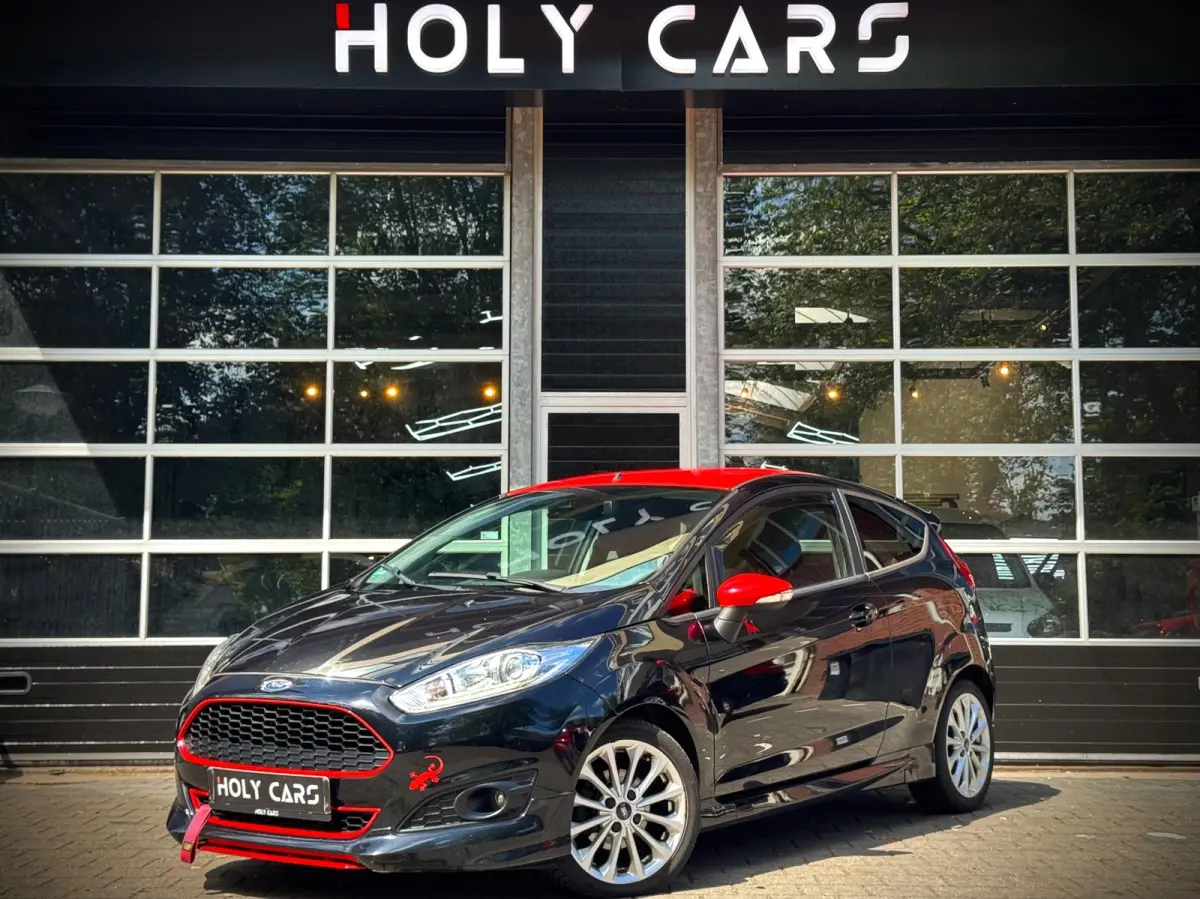 1.0 EcoBoost Black Edition | NAVI | KEYLESS| LED |