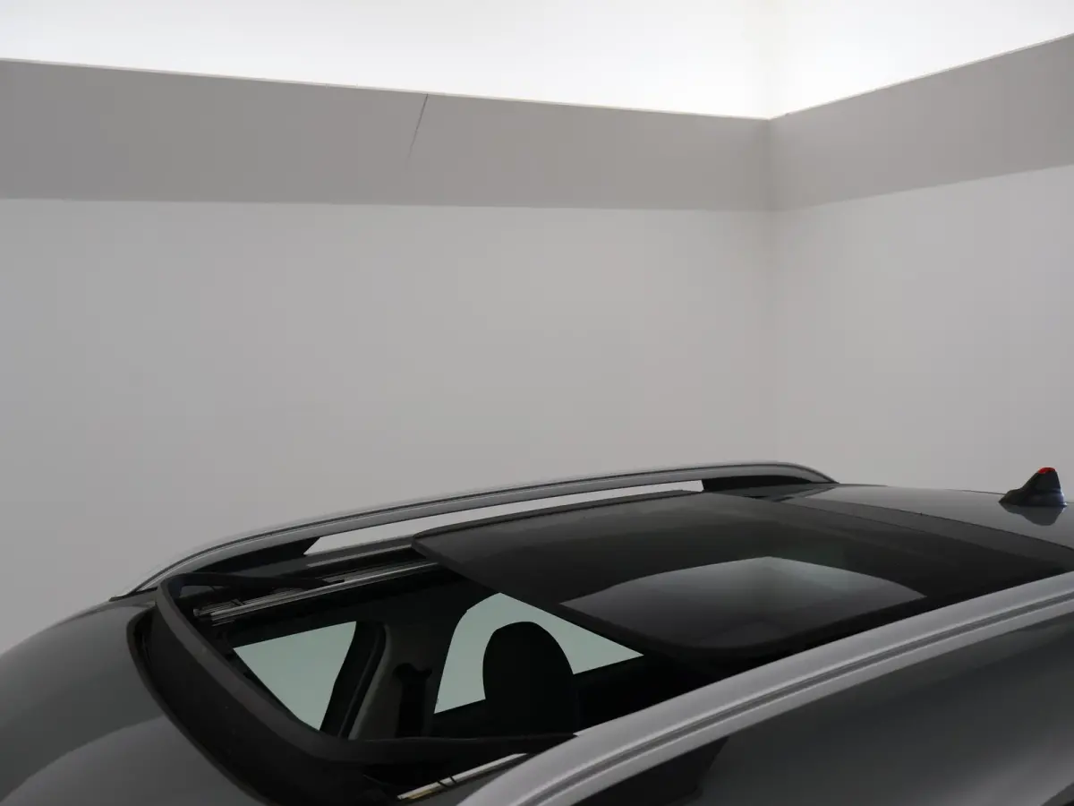 1.5 COOPER S ALL4 PLUG-IN HYBRID 224 PK + PANORAMA | LED | NAVIGATIE | CRUISE CONTROL