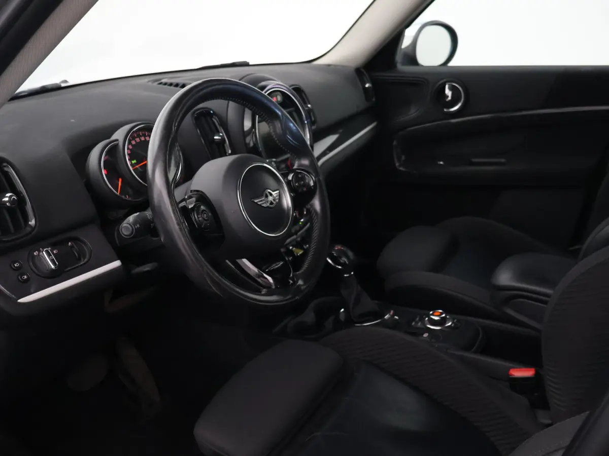 1.5 COOPER S ALL4 PLUG-IN HYBRID 224 PK + PANORAMA | LED | NAVIGATIE | CRUISE CONTROL