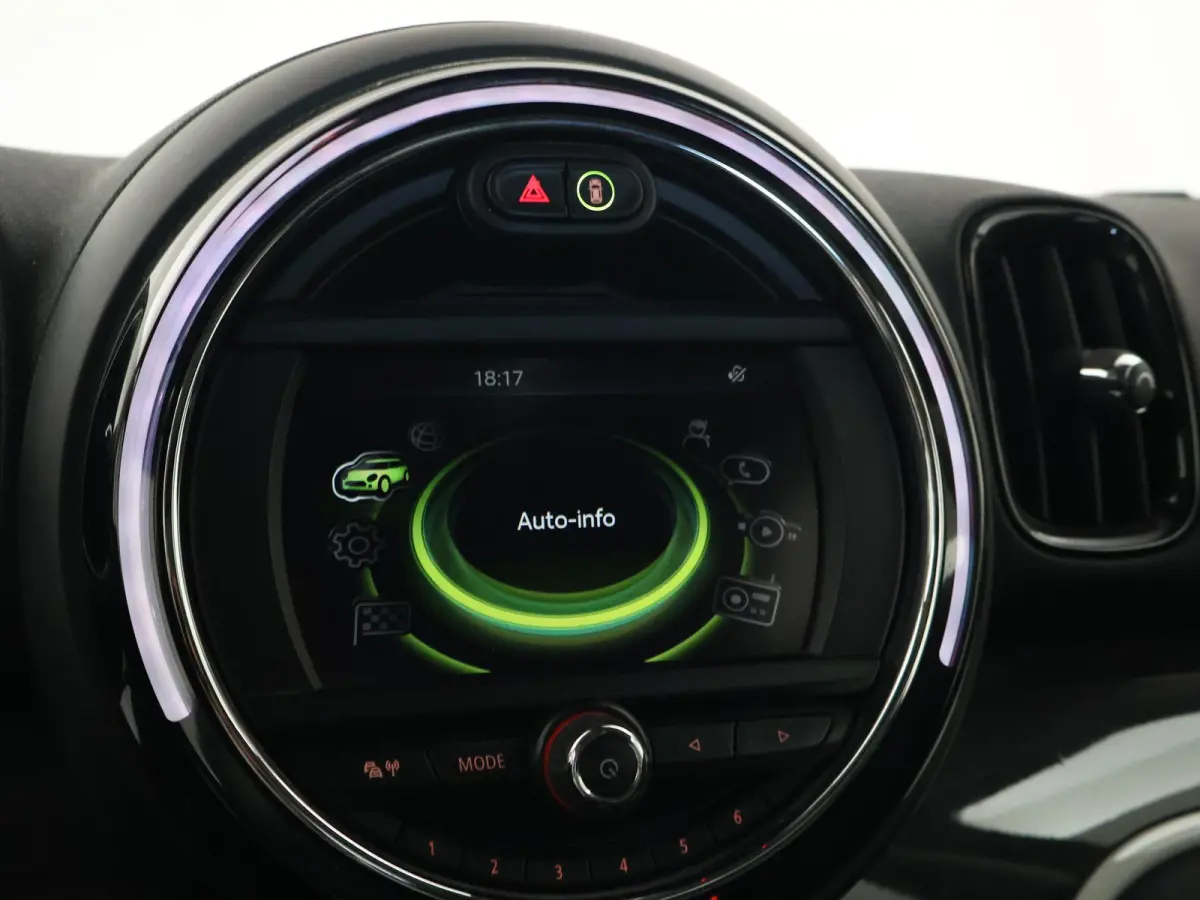 1.5 COOPER S ALL4 PLUG-IN HYBRID 224 PK + PANORAMA | LED | NAVIGATIE | CRUISE CONTROL