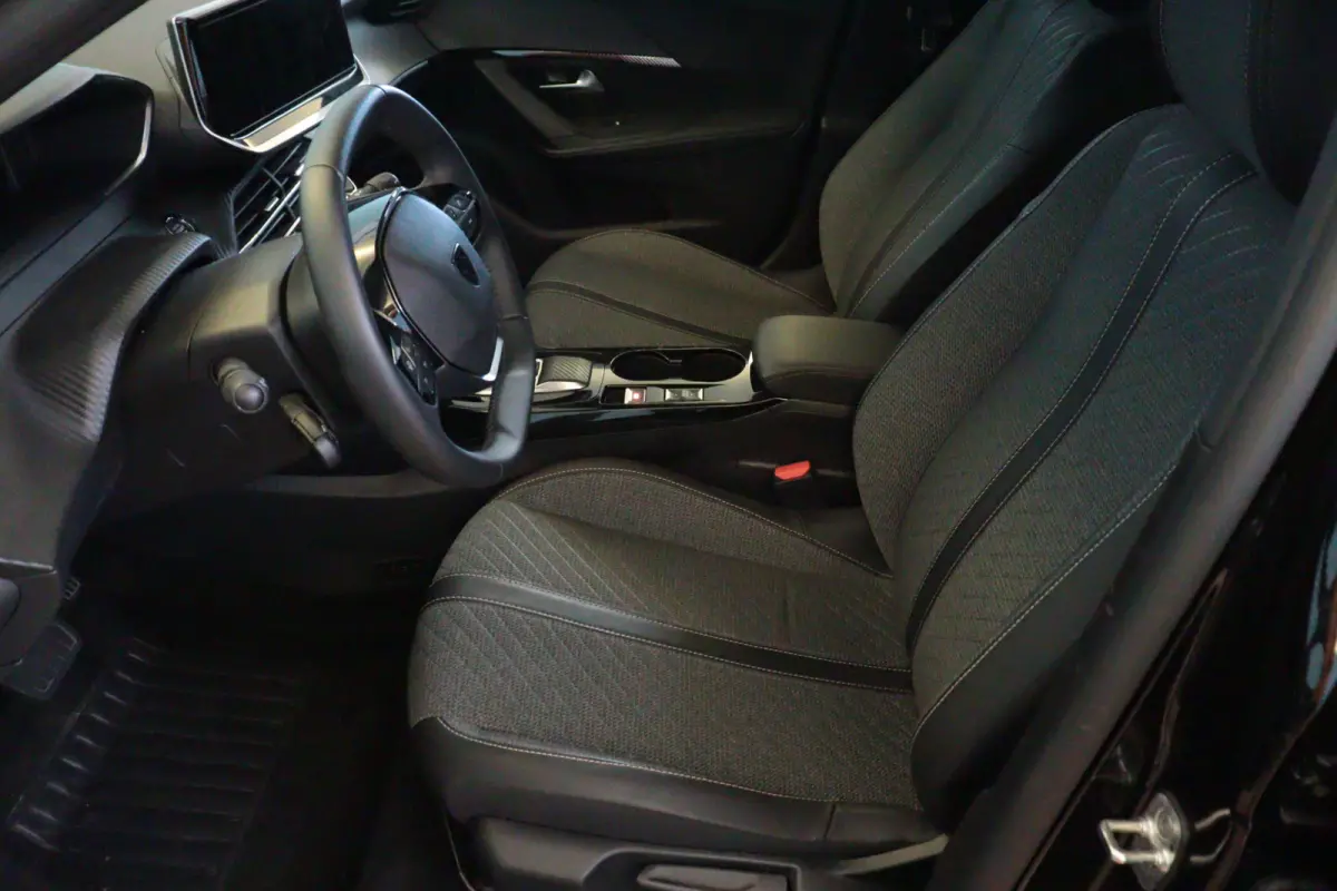 EV Allure 54 kWh | APPCONNECT | PDC V+A | CRUISE | LMV17" | LED |
