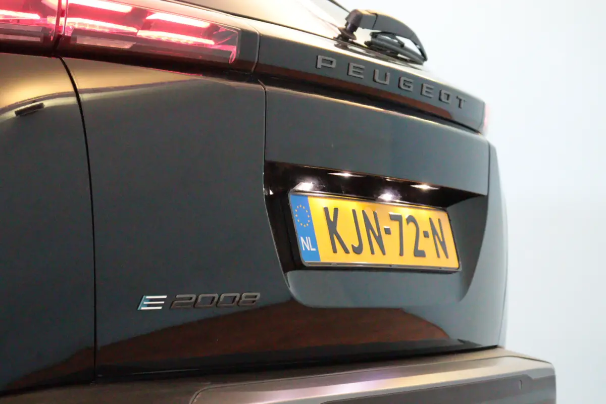 EV Allure 54 kWh | APPCONNECT | PDC V+A | CRUISE | LMV17" | LED |