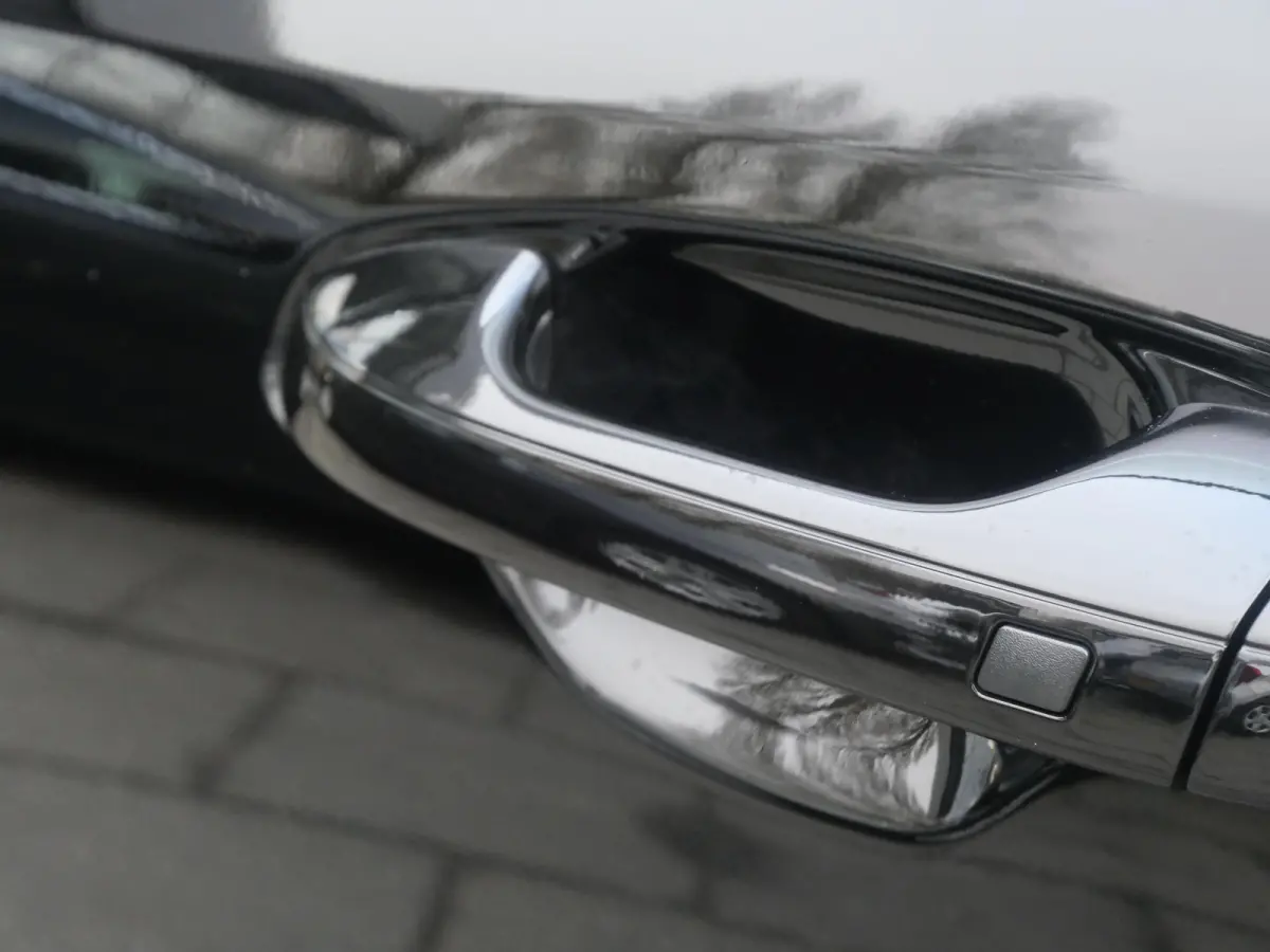 1.6 GDi Hybrid DynamicLine | Adapt. Cruise. | Clima. | Navi. | Camera | Carplay