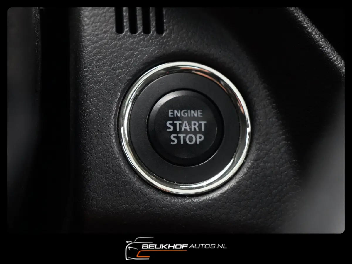 1.4 Boosterjet Style Smart Hybrid Pano Leer
