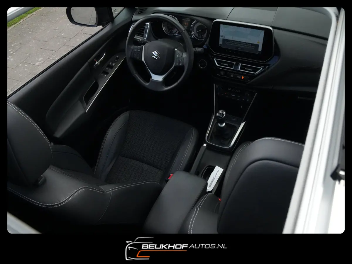 1.4 Boosterjet Style Smart Hybrid Pano Leer