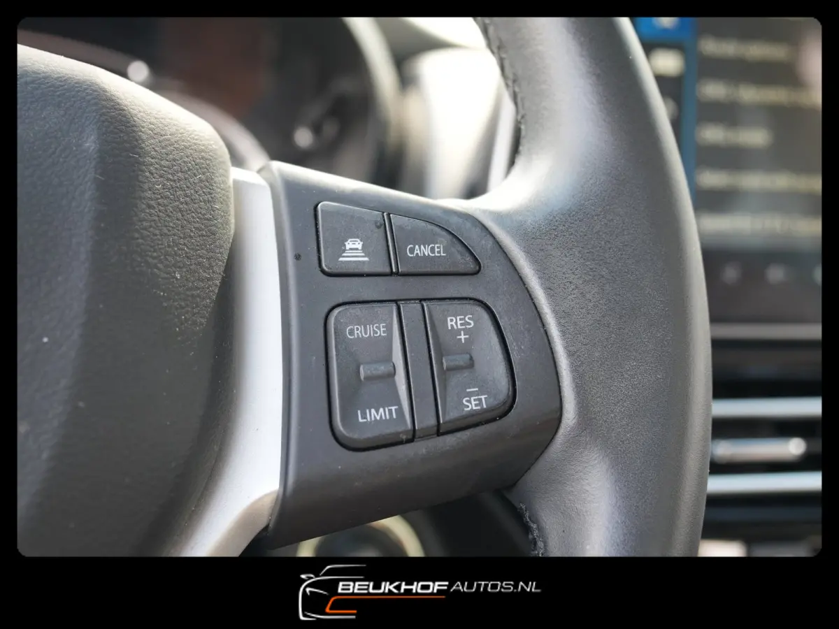 1.4 Boosterjet Style Smart Hybrid Pano Leer