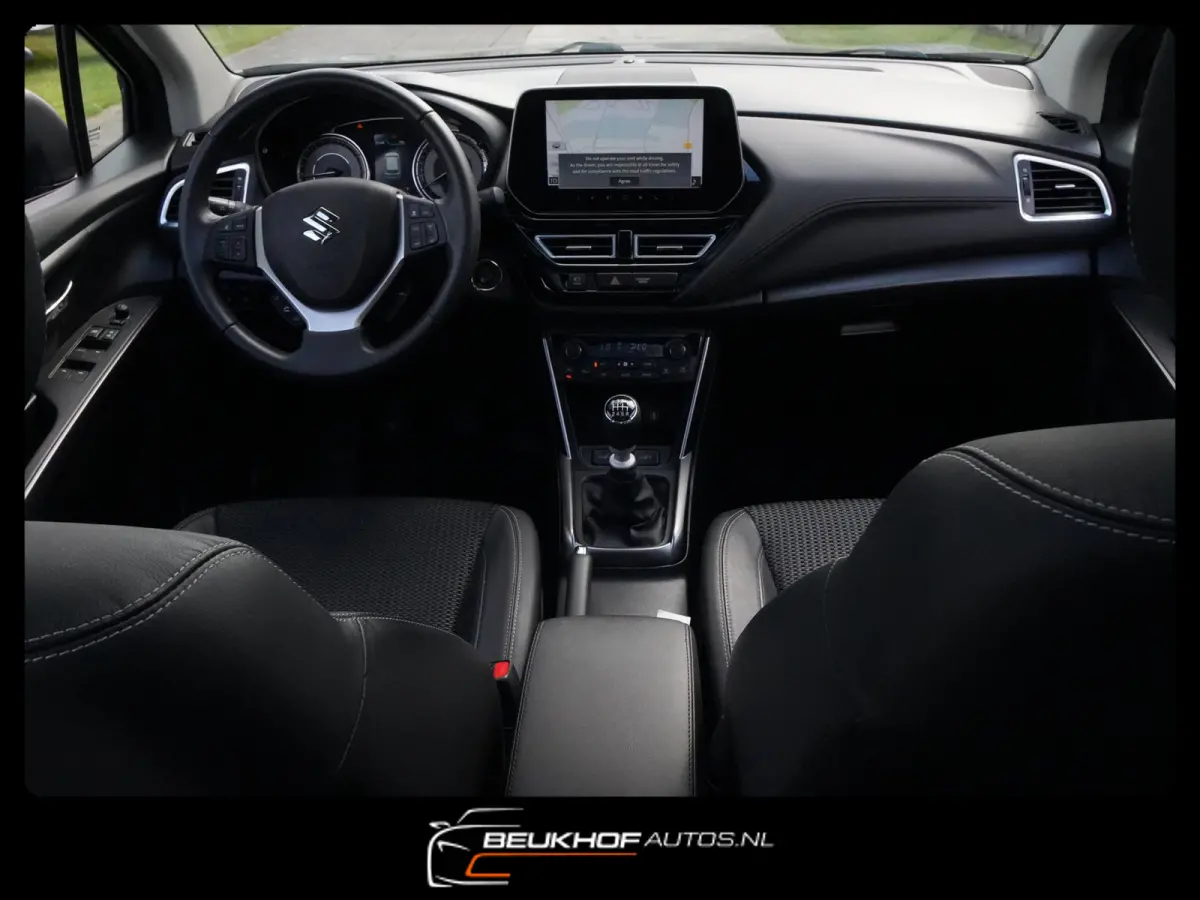 1.4 Boosterjet Style Smart Hybrid Pano Leer