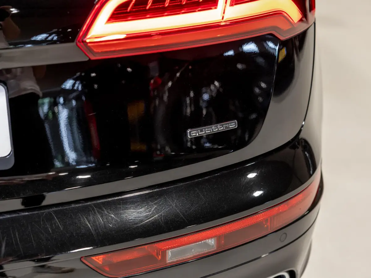 2.0 TFSI quattro Sport 2x S-Line / 252pk / Trekhaak / B&O / Achteruitrij camera / Dodehoek detectie / Head-up display /
