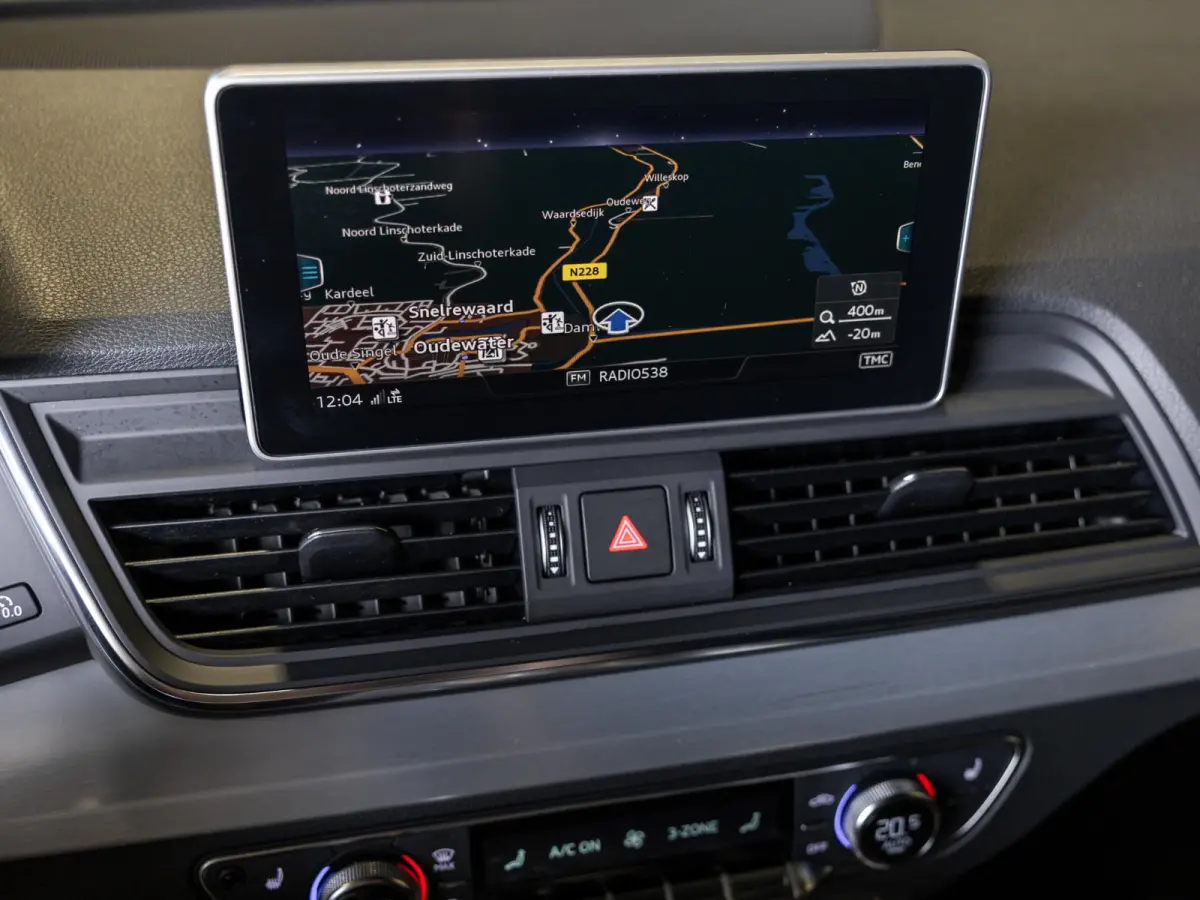 2.0 TFSI quattro Sport 2x S-Line / 252pk / Trekhaak / B&O / Achteruitrij camera / Dodehoek detectie / Head-up display /