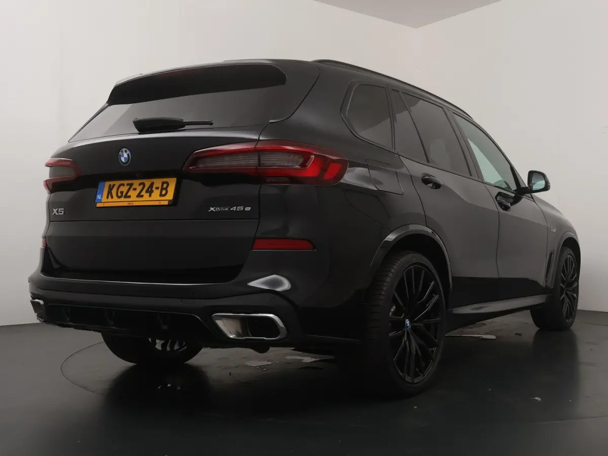 xDrive45e High Executive | SoH 99% | M-Sport | Adaptive Cruise | Panoramadak | Head-Up | 360 graden camera |