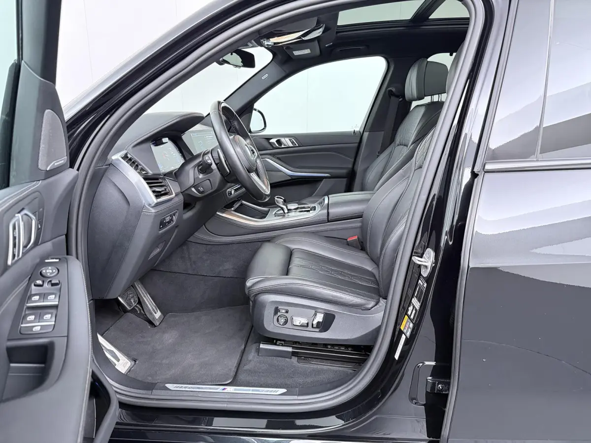 xDrive45e High Executive | SoH 99% | M-Sport | Adaptive Cruise | Panoramadak | Head-Up | 360 graden camera |