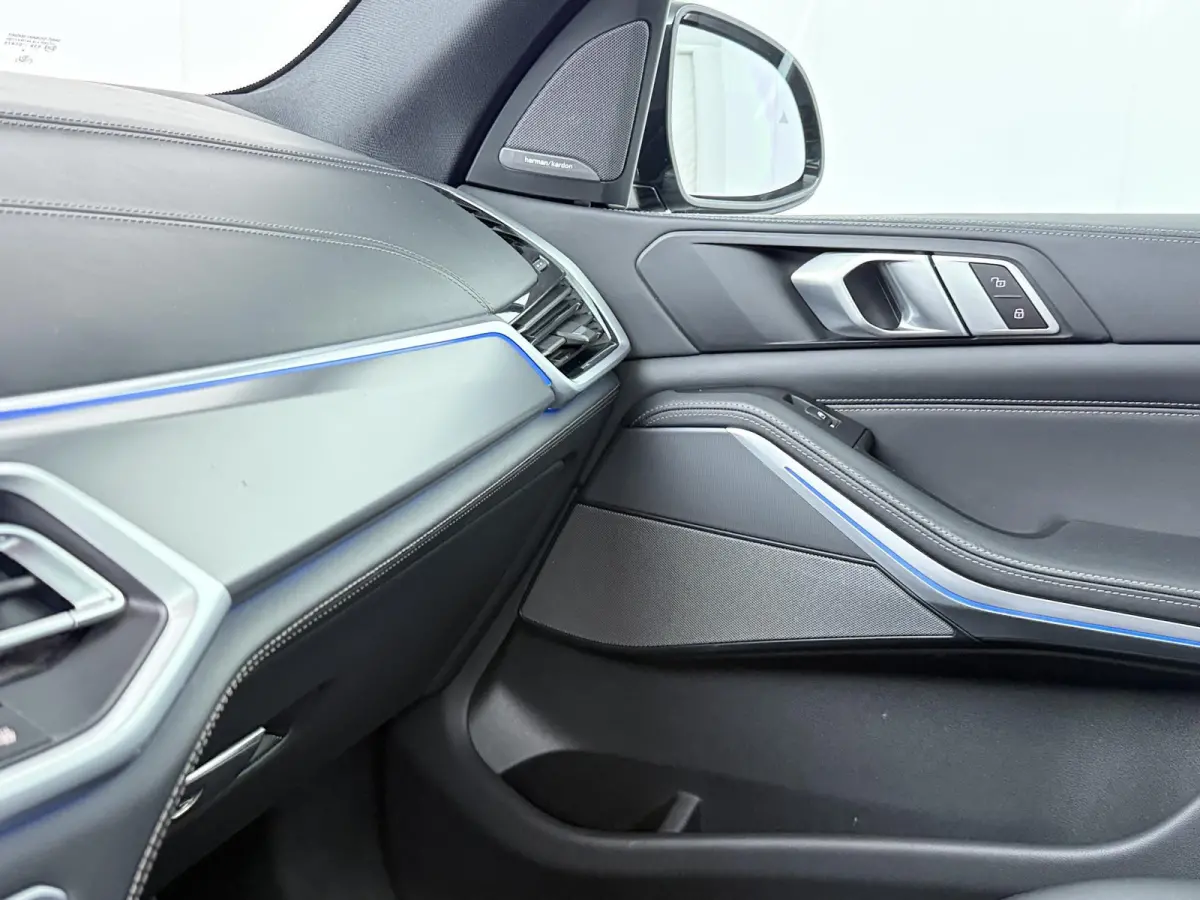 xDrive45e High Executive | SoH 99% | M-Sport | Adaptive Cruise | Panoramadak | Head-Up | 360 graden camera |