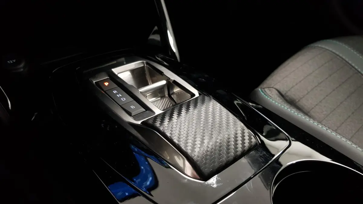 EV Allure Pack 50 kWh Navigatie Climate control 3D Digitale cockpit Camera Lichtmetalen Velgen
