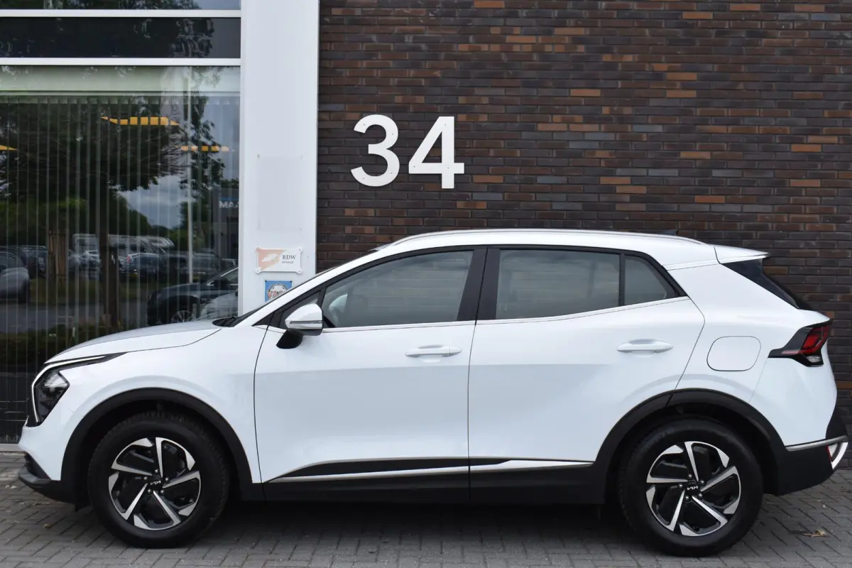 1.6 T-GDi Hybrid DynamicLine