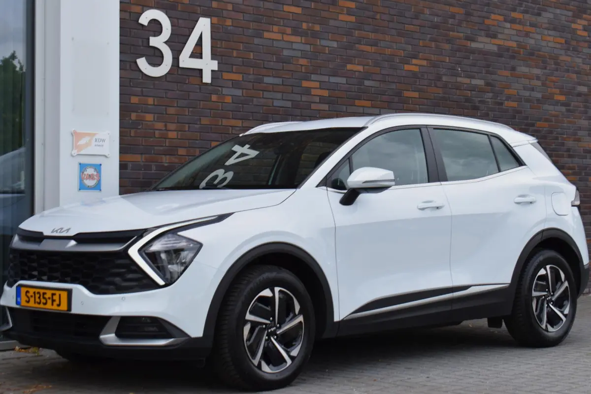 1.6 T-GDi Hybrid DynamicLine