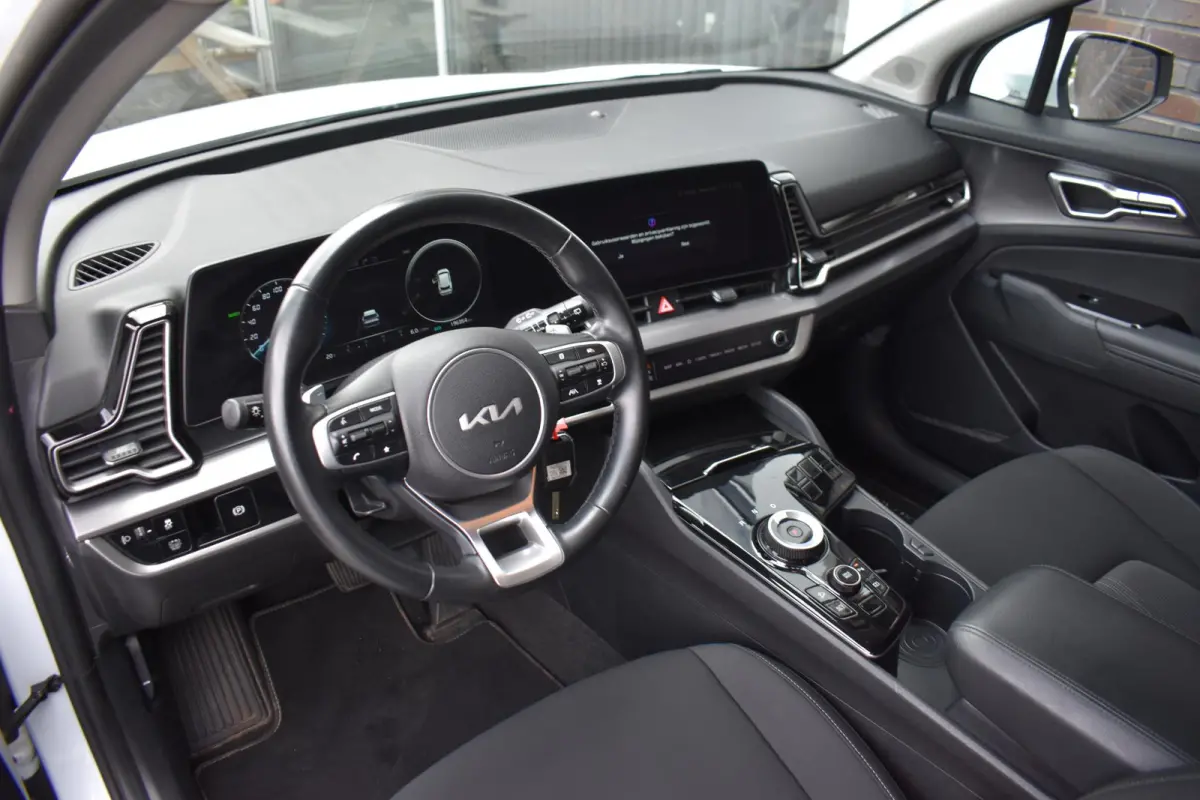 1.6 T-GDi Hybrid DynamicLine