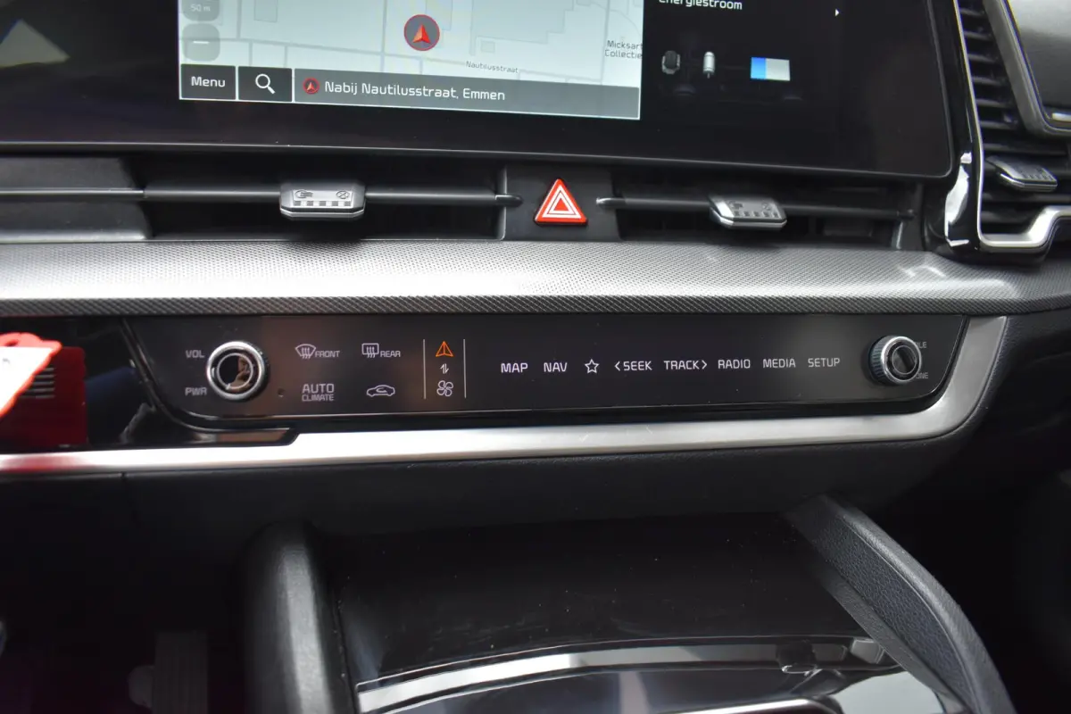 1.6 T-GDi Hybrid DynamicLine