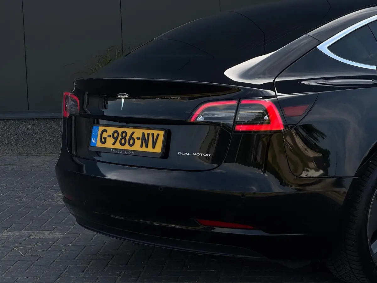 Long Range AWD 75 kWh NAVI | LEDER | CAMERA | LED | CR CONTROL