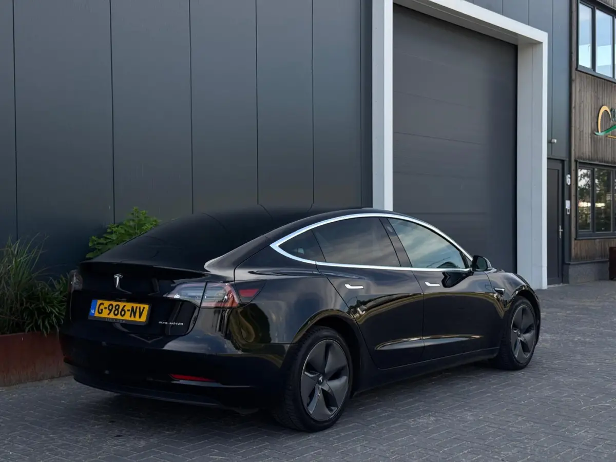 Long Range AWD 75 kWh NAVI | LEDER | CAMERA | LED | CR CONTROL