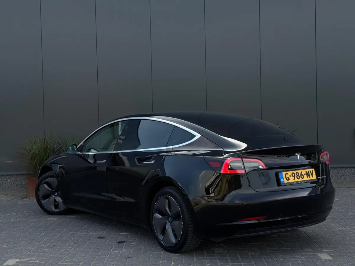 Long Range AWD 75 kWh NAVI | LEDER | CAMERA | LED | CR CONTROL