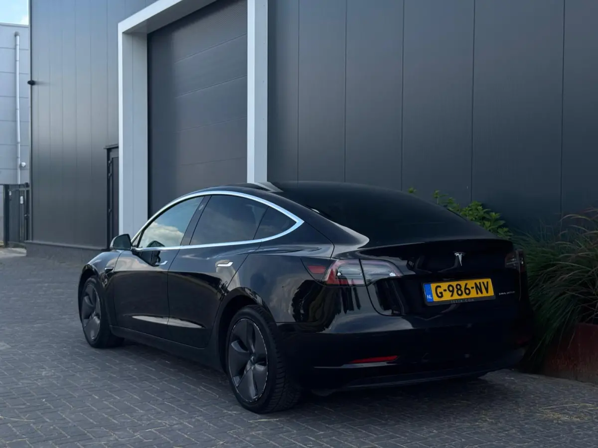 Long Range AWD 75 kWh NAVI | LEDER | CAMERA | LED | CR CONTROL