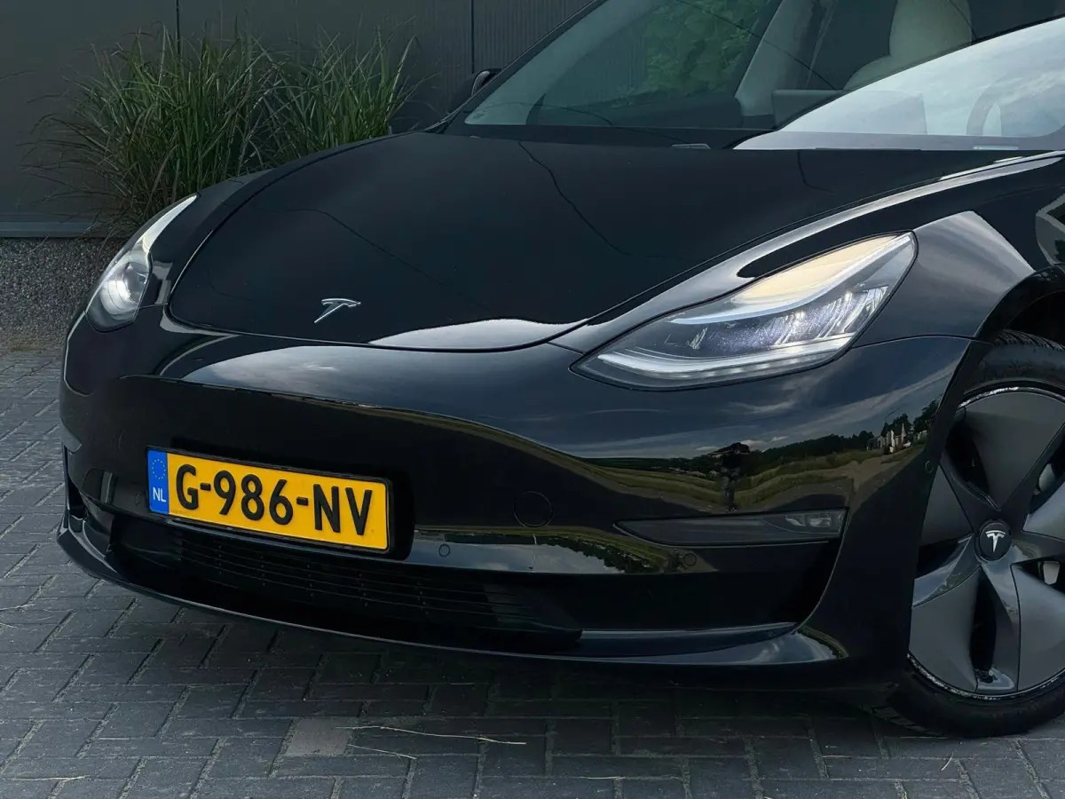 Long Range AWD 75 kWh NAVI | LEDER | CAMERA | LED | CR CONTROL