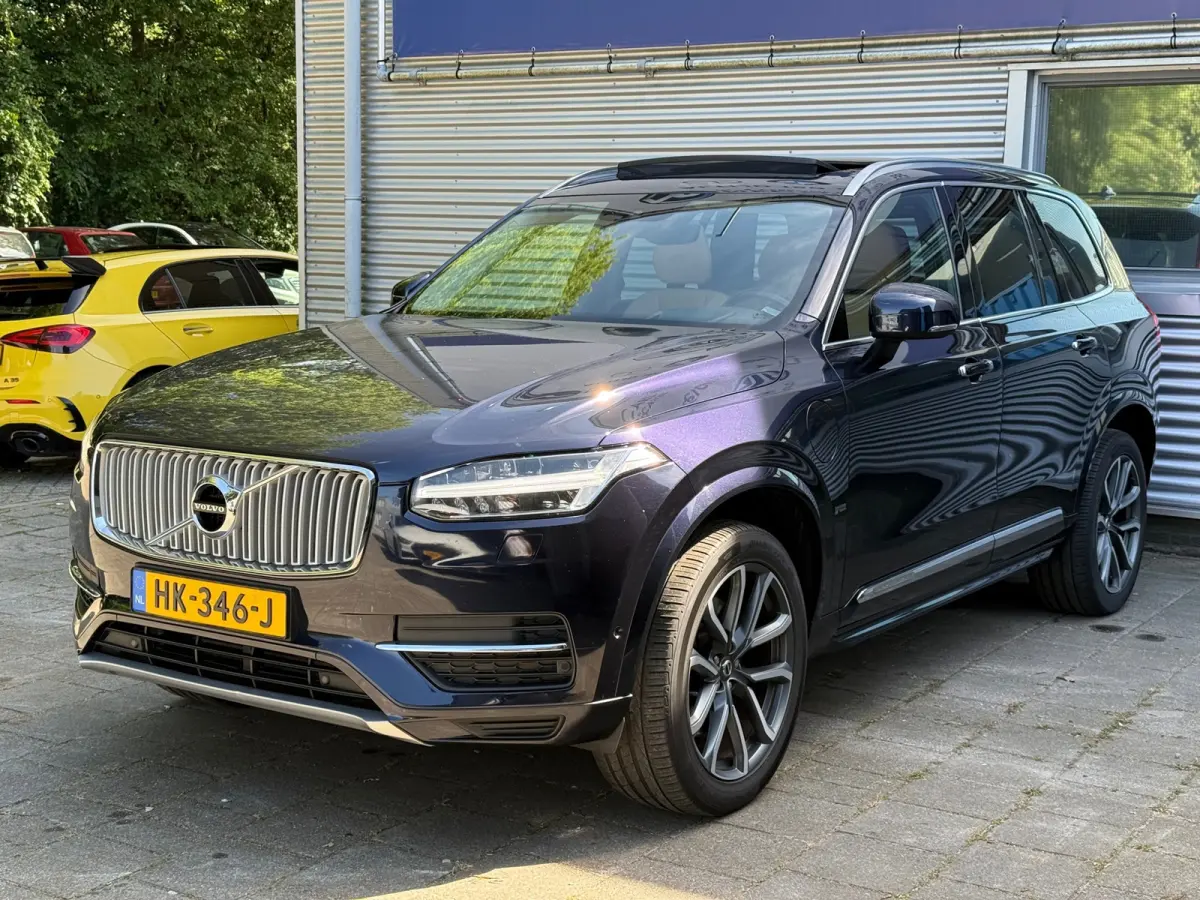 2.0 T8 Twin Engine AWD Inscription luxe 78,92% SOH l 7 Persoons l Pano l Trekhaak l Pilot Assist l Park Assist l Head