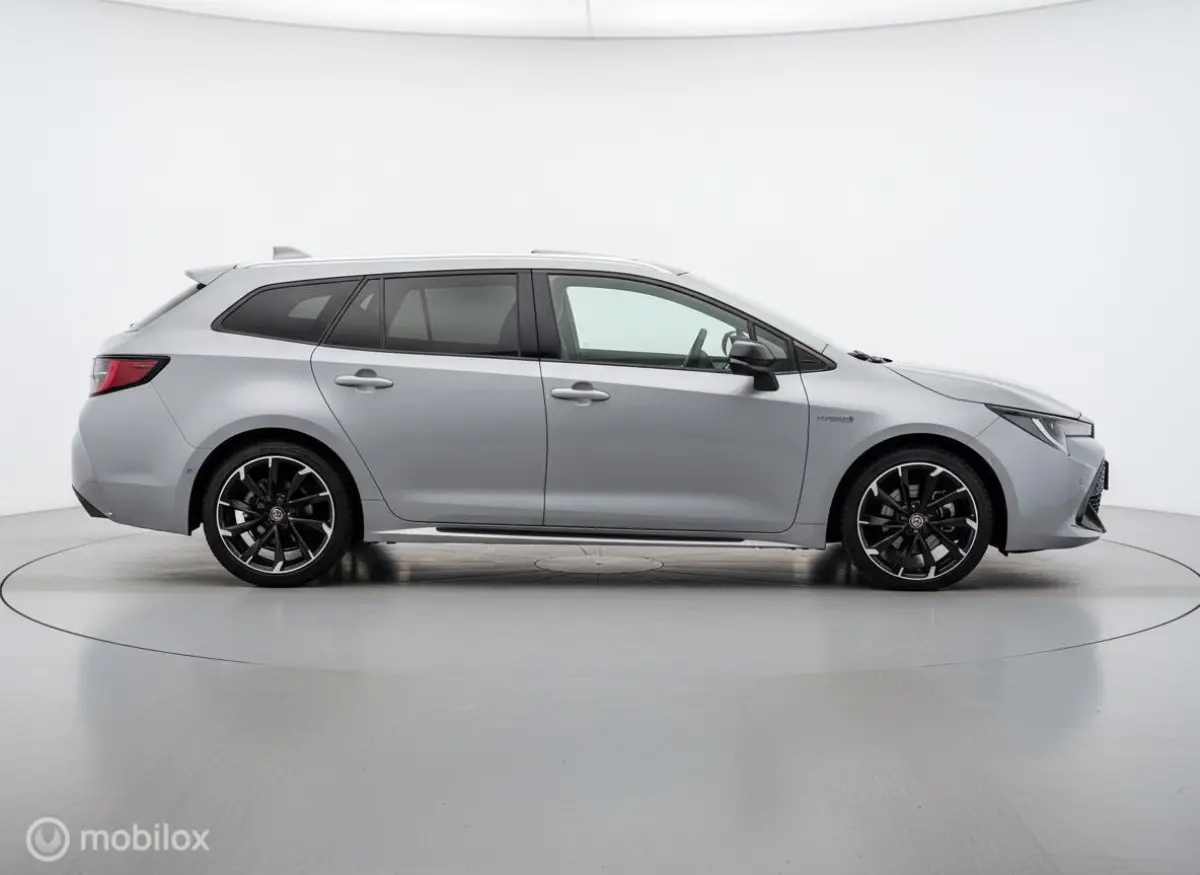 2.0 Hybrid GR-Sport Plus PANO|JBL|HUD