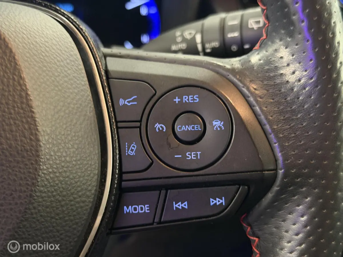 2.0 Hybrid GR-Sport Plus PANO|JBL|HUD