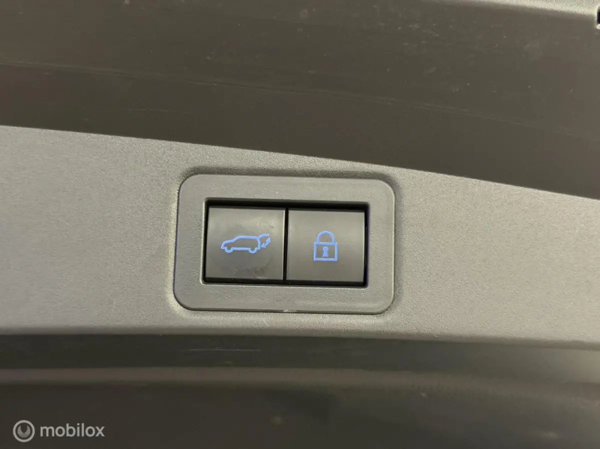 2.0 Hybrid GR-Sport Plus PANO|JBL|HUD