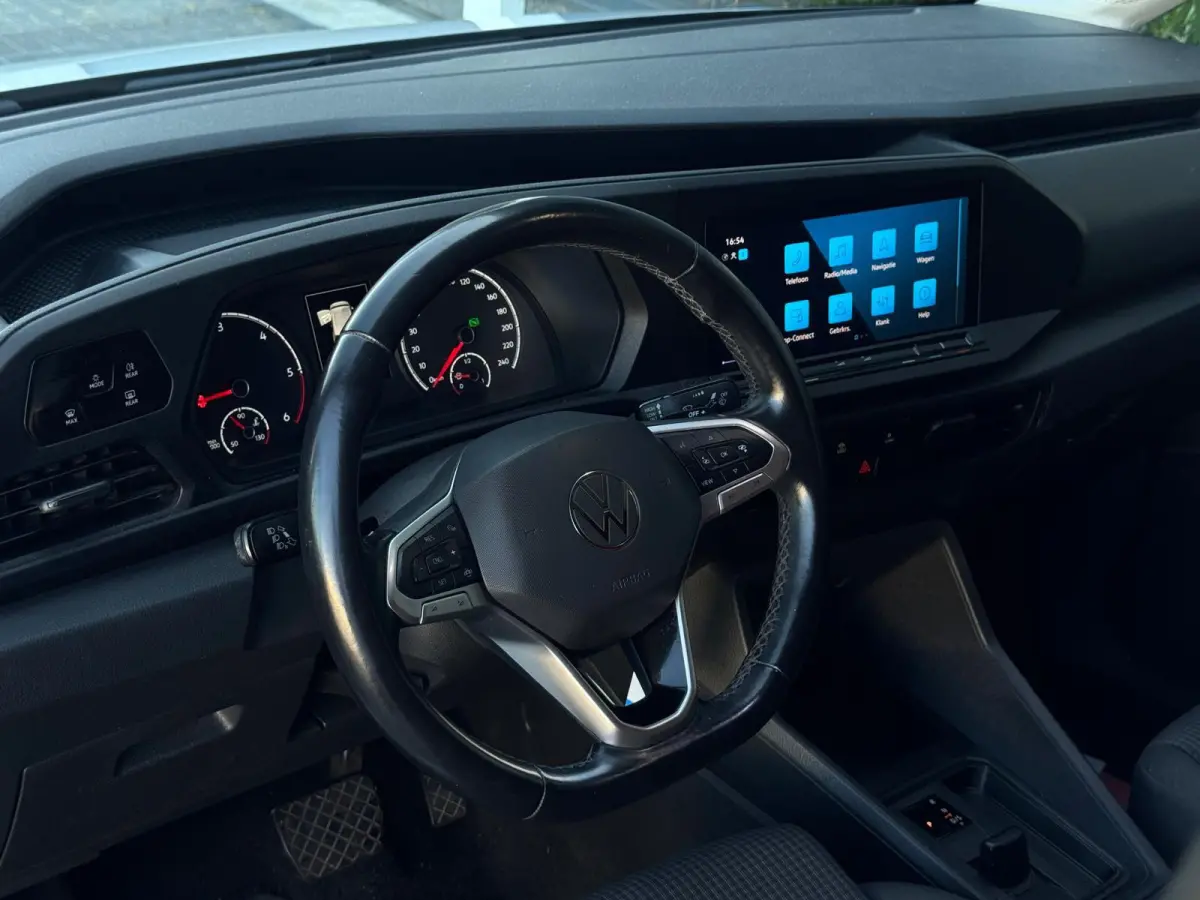 2.0 TDI Comfort NIEUW MODEL AUTO NAVI | SPORTVELGEN | TREKHAAK | APPLE CARPLAY