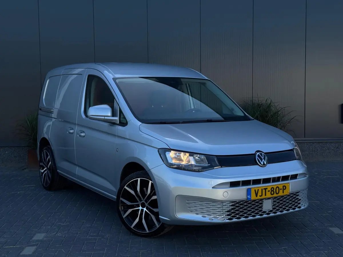 2.0 TDI Comfort NIEUW MODEL AUTO NAVI | SPORTVELGEN | TREKHAAK | APPLE CARPLAY
