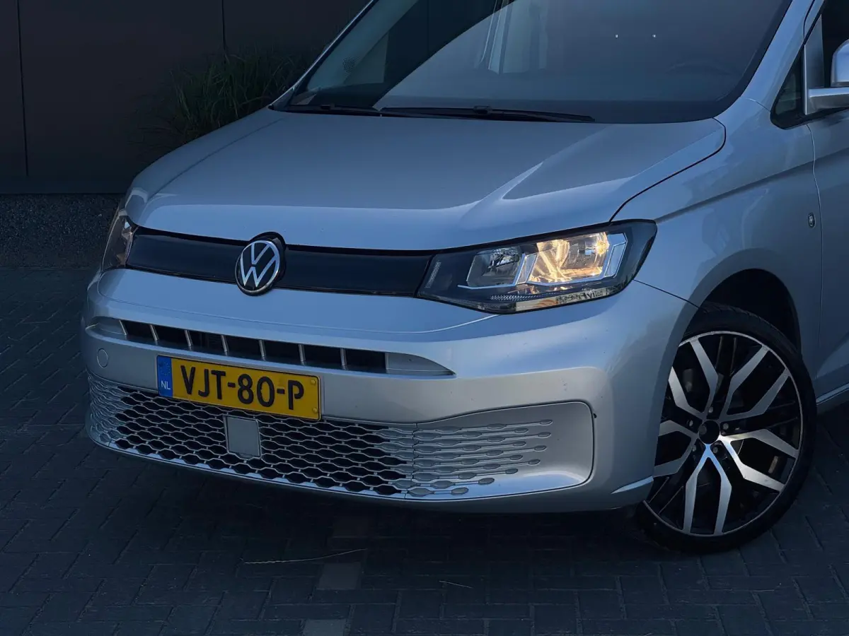 2.0 TDI Comfort NIEUW MODEL AUTO NAVI | SPORTVELGEN | TREKHAAK | APPLE CARPLAY