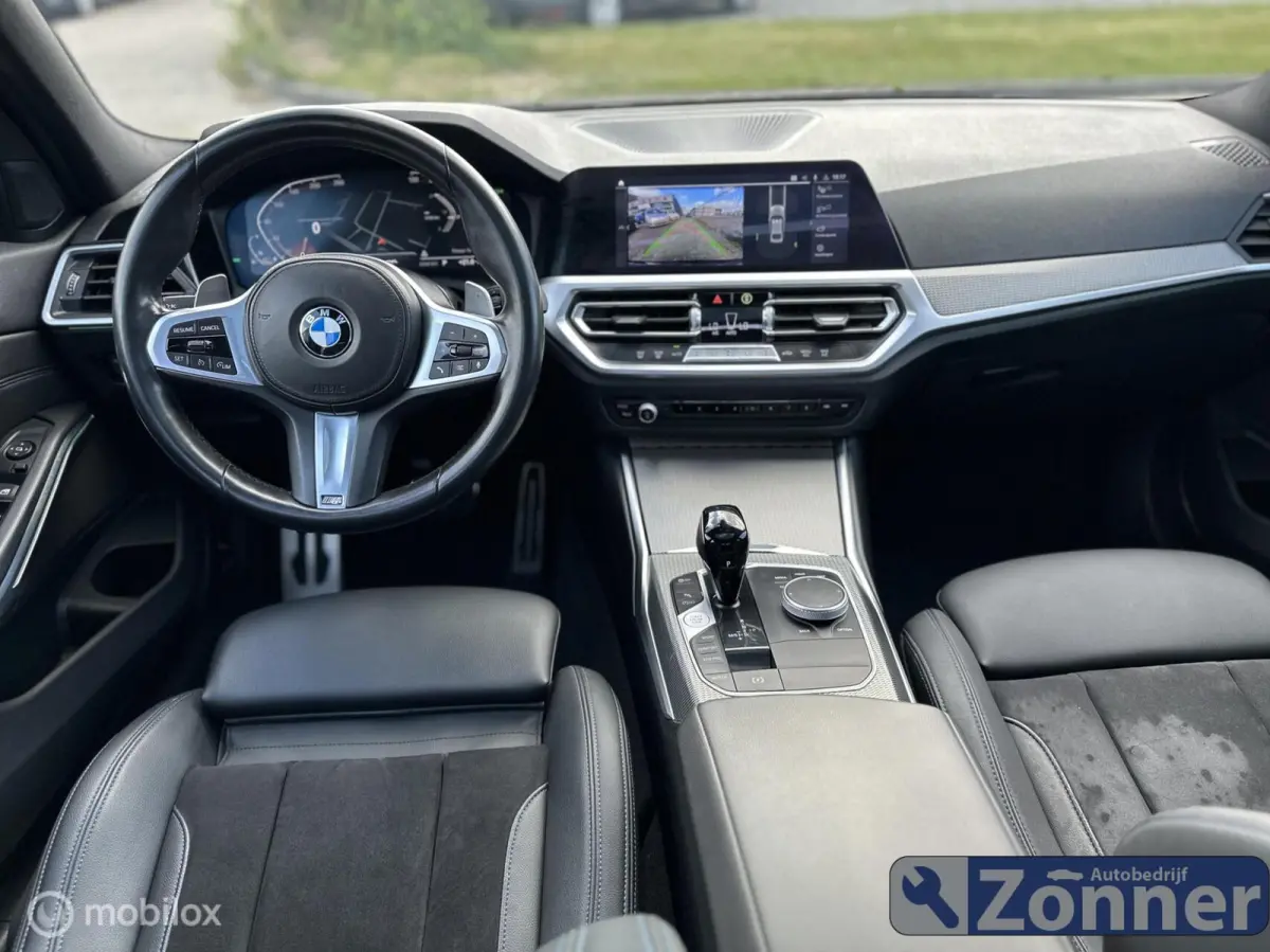 M-sport 320i High Executive